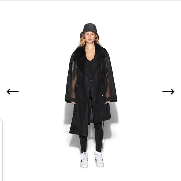 Ivy Park Drip 2.2 Black Pack Mesh Jacket